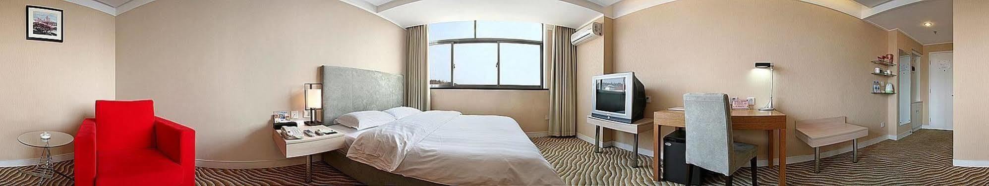 Weihai Sophia Hotel Exterior foto